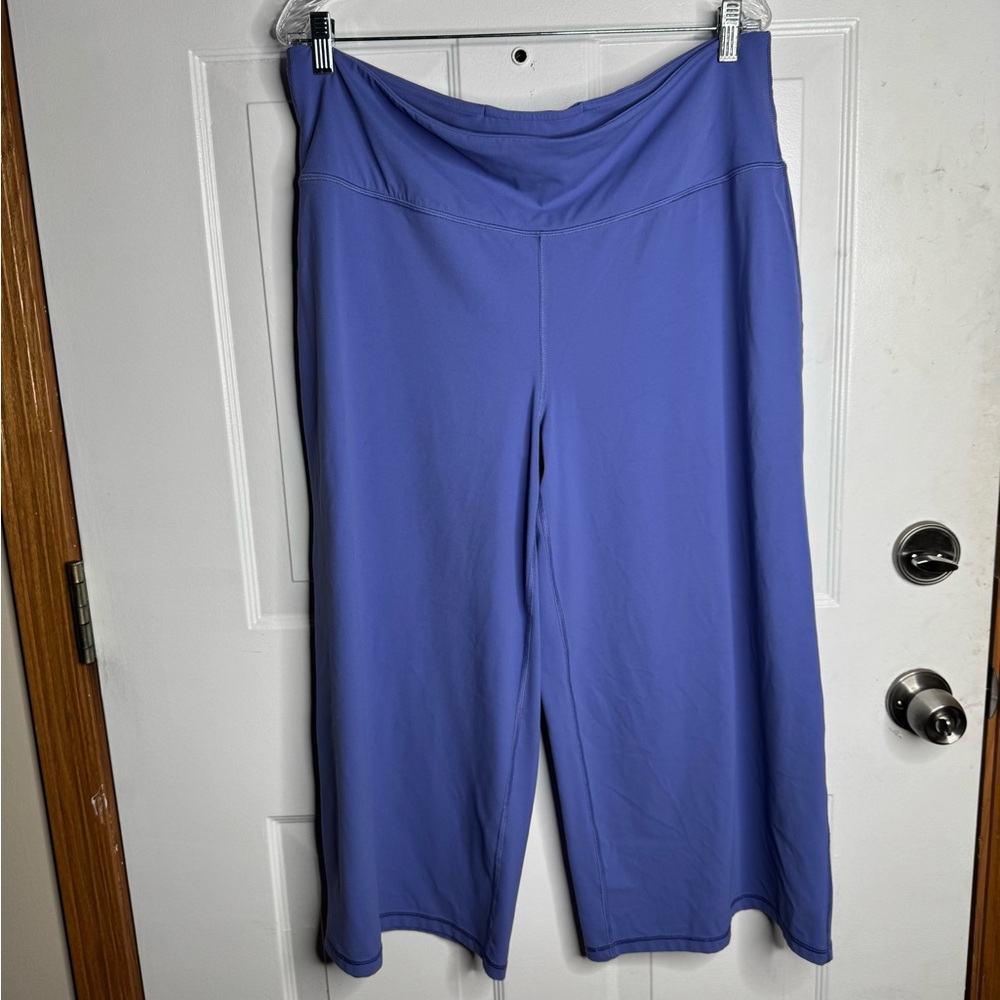 Athleta Periwinkle Elation Crop Wide-Leg Pants 2x